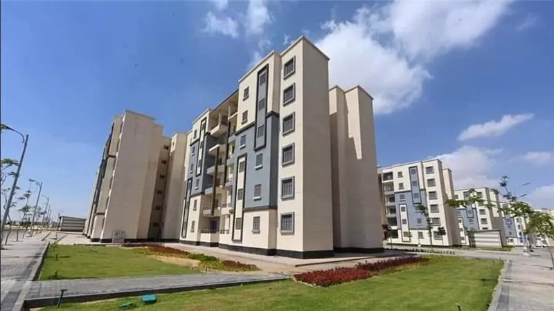 وزير الإسكان يتابع الموقف التنفيذى للمشروعات المختلفة الجارى تنفيذها بمدينة حدائق العاصمة