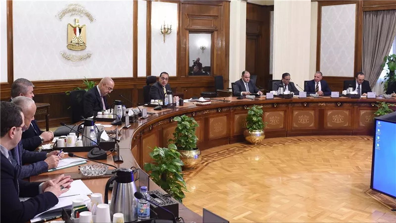 رئيس الوزراء: الحكومة لن تكسب جنيهًا واحدًا من ثمن الأراضي الصناعية