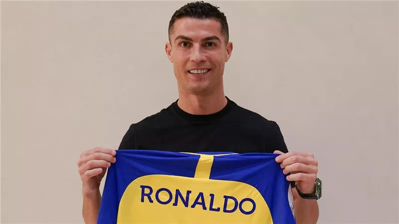 اليوم بـ 14 مليون .. راتب كريستيانو رونالدو مع النصر السعودي