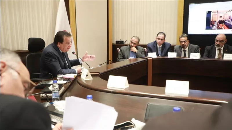 وزير الصحة يوجه بإعداد دراسة لإنشاء مركز متكامل للعلاج النفسي وعلاج الإدمان لغير القادرين