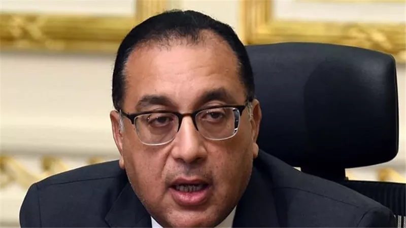 مدبولي يتلقى تقريرا حول جهود اللجنة الطبية العليا والاستغاثات بمجلس الوزراء خلال 2022