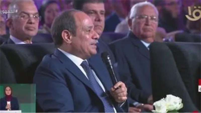 الرئيس يدعو لمضاعفة جهود التحالف الوطنى.. ويوجه رسالة لجمعيات المجتمع الأهلى