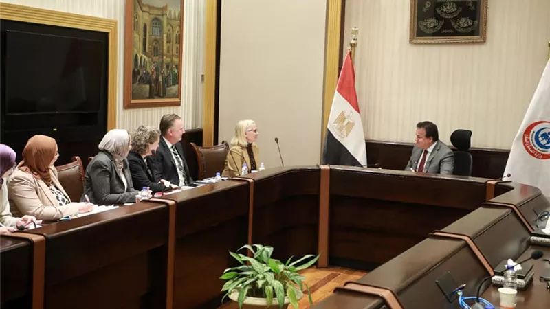 وزير الصحة يستقبل مدير الوكالة الأمريكية للتنمية الدولية في مصر لبحث التعاون المشترك