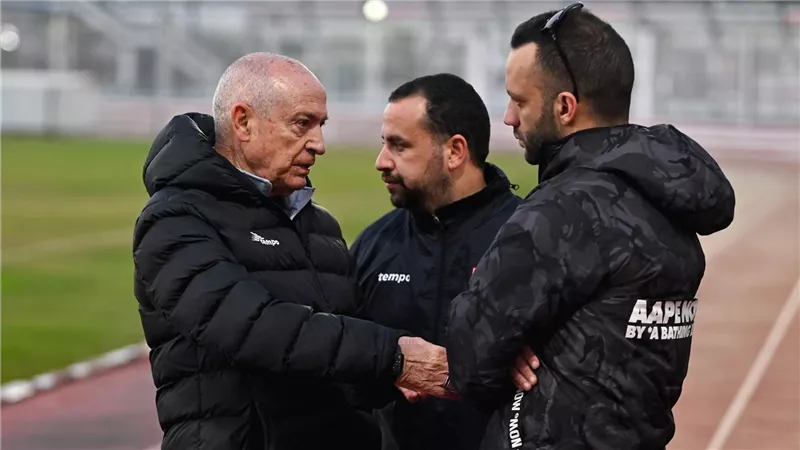 فيريرا يوقع غرامة مالية على نجم الزمالك بعد مباراة الاتحاد