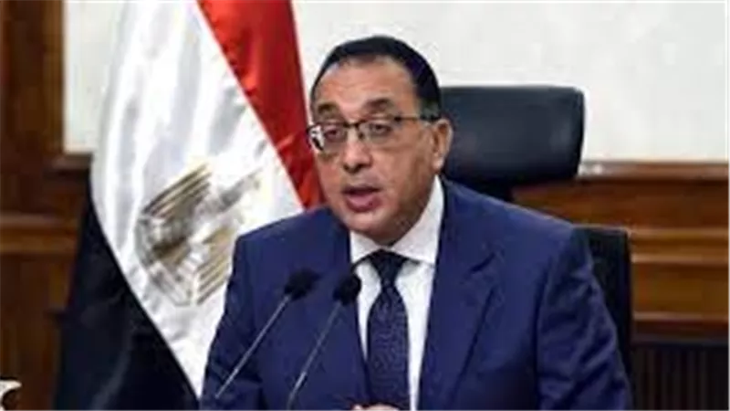 رئيس الوزراء يتفقد أعمال تطوير مستشفى العريش العام