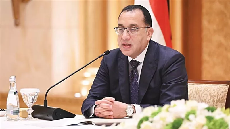 رئيس الوزراء: الدولة تنتج 100 مليار رغيف سنويا بواقع 275 مليون رغيف يوميًا