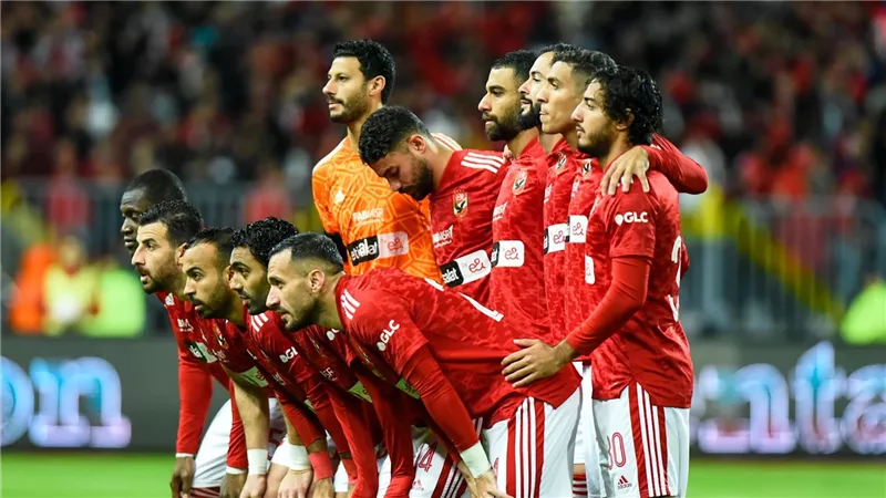 مباراة القمة.. تأكد غياب خماسي الأهلي عن مواجهة الزمالك