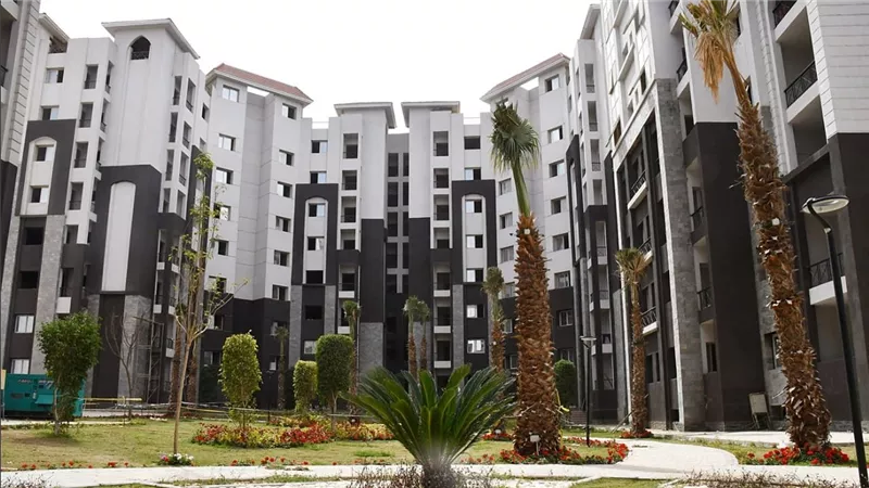 وزير الإسكان: اليوم..بدء تسليم وحدات الحي السكني R3 بالعاصمة الإدارية الجديدة