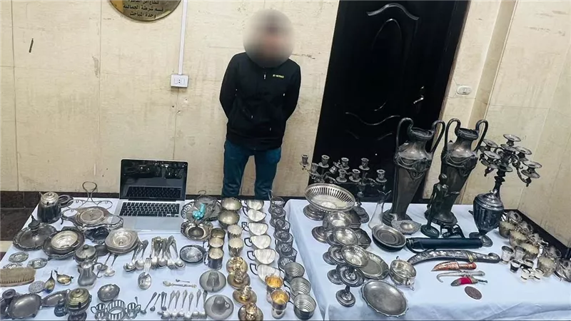 الداخلية: ضبط فرد أمن بتهمة سرقة محتويات فيلا بالقاهرة