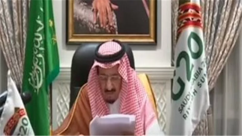 خادم الحرمين الشريفين يتلقى رسالة خطية من ولى عهد الكويت تتعلق بالعلاقات الثنائية