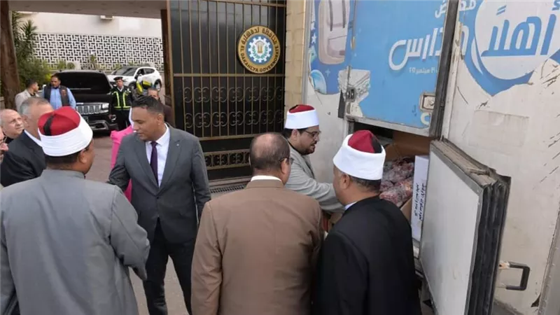 محافظ الدقهلية يشهد استلام الدفعه 17 من لحوم صكوك الأضاحي