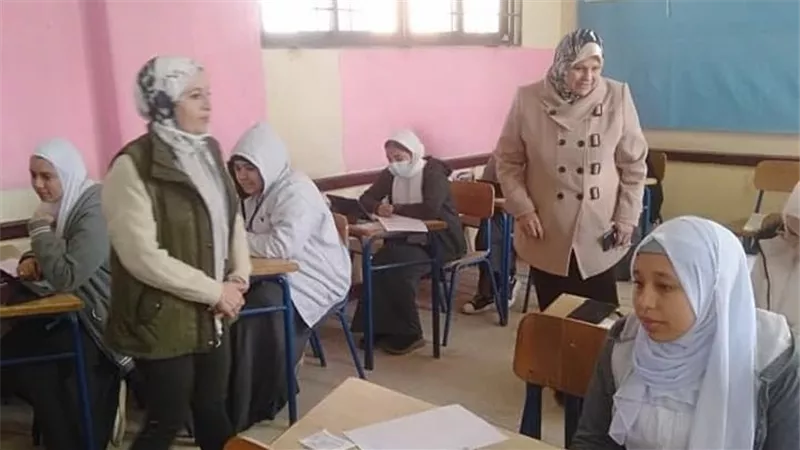 تعليم الفيوم.. 15 ألف و982 طالباً وطالبة يؤدون امتحانات الفصل الدراسي الأول
