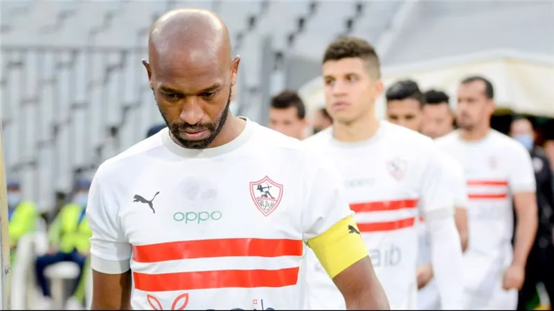 غير مؤهل ليكون قائد.. نجم الزمالك يفتح النار على شيكابالا