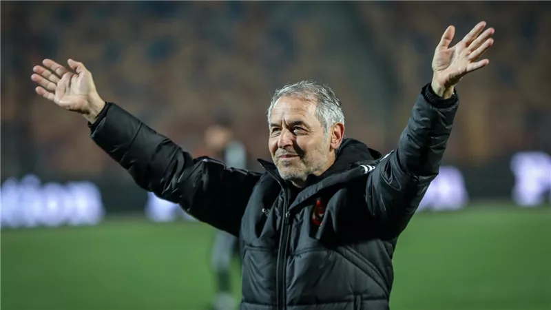 جاهزان للقمة .. بشرى لجماهير الأحمر عودة ثنائي الأهلي قبل لقاء الزمالك