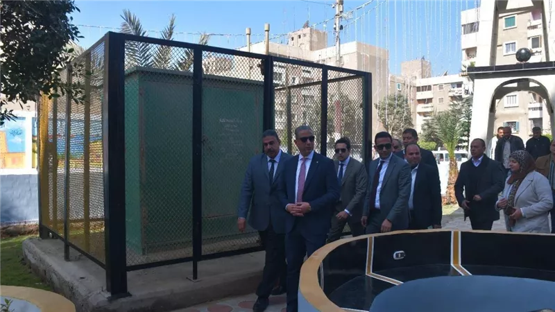 محافظ الفيوم يتفقد حديقة ميدان 