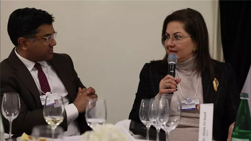 وزيرة التخطيط تشارك بمائدة مستديرة حول الاجراءات المبكرة والتمويل المستدام للوقاية من الأمراض 