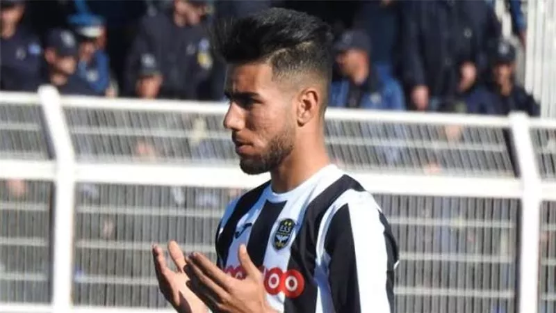 رد رسمي ..وفاق سطيف يحسم مصير انضمام قندوسي إلى الزمالك