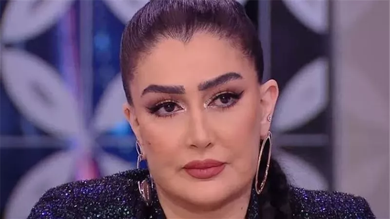 غادة عبد الرازق تتحول لـ
