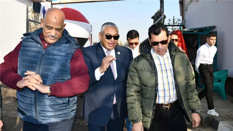 وزير الشباب والرياضة يتفقد المنشآت الشبابية بمحافظة القاهرة