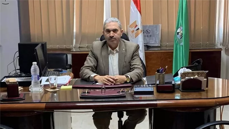 تموين الفيوم ضبط لحوم مذبوحة خارج المجزر وضبط عبوات فراخ كوكي وسجق وهمبرجر 