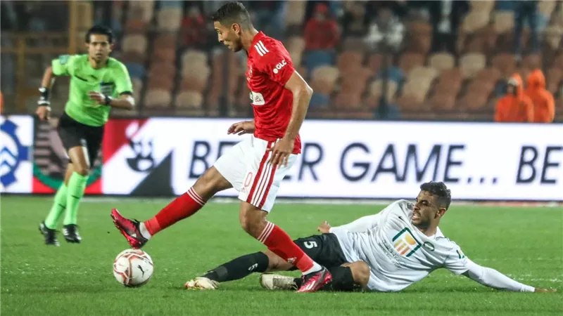 الأهلي يسحب 3 نقاط من البنك ليواصل تربعه على صدارة الدوري
