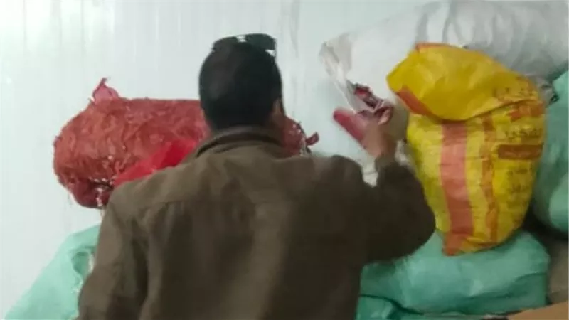 ضبط 2 طن لانشون ومصنعات لحوم غير صالحة للاستهلاك الآدمى 