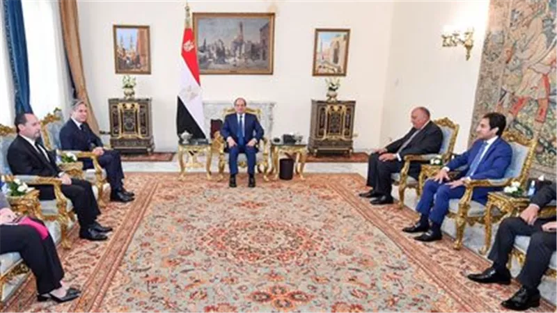 الرئيس السيسي يؤكد لـ بلينكن موقف مصر الثابت بالتوصل لحل يضمن حقوق الفلسطينيين