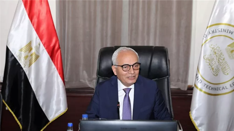 وزير التعليم يوجه.. عدم ربط إعلان نتائج الامتحانات بالمصروفات الدراسية