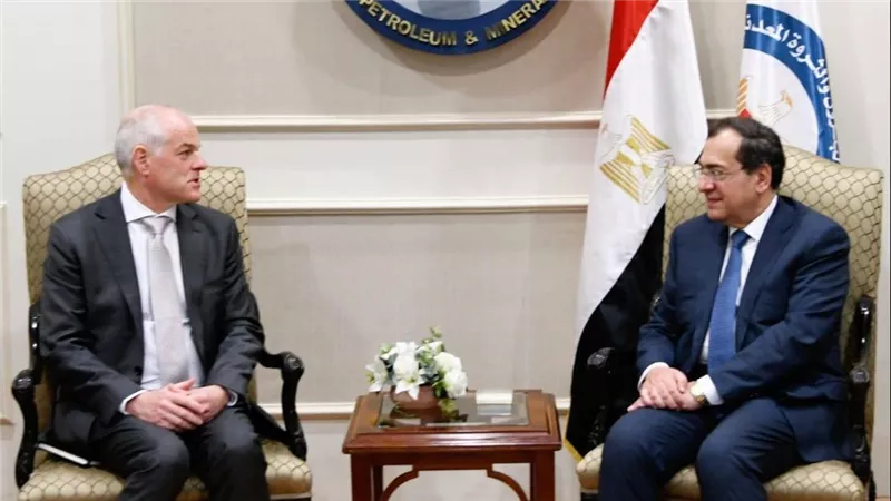 وزير البترول يستقبل السفير الأسترالى الجديد بالقاهرة لبحث سبل التعاون