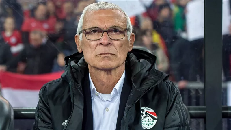 رسميًا.. هيكتور كوبر يتولى تدريب منتخب عربي