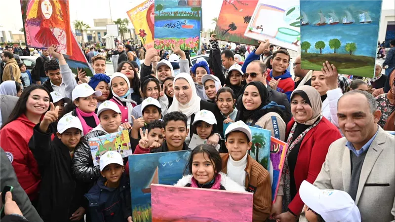 القباج تتفقد أنشطة وزارة التضامن الاجتماعي المشاركة في معرض القاهرة الدولي للكتاب