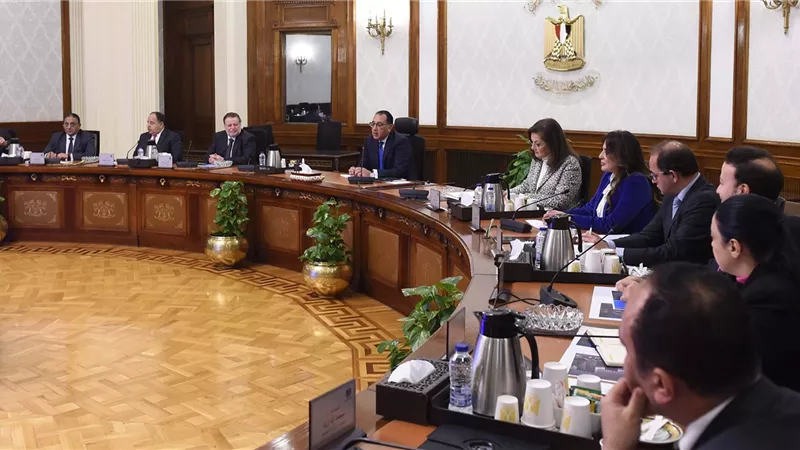 رئيس الوزراء يستعرض خطة الطروحات قبل الإعلان عنها