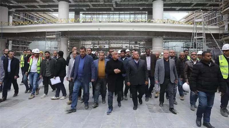 وزير النقل يتابع معدلات تنفيذ وتشطيب محطة سكك حديد صعيد مصر