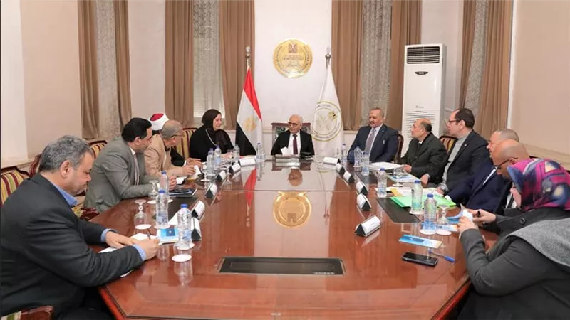 وزير التربية والتعليم يترأس اجتماع مجلس إدارة صندوق الرعاية الاجتماعية للمعلمين 
