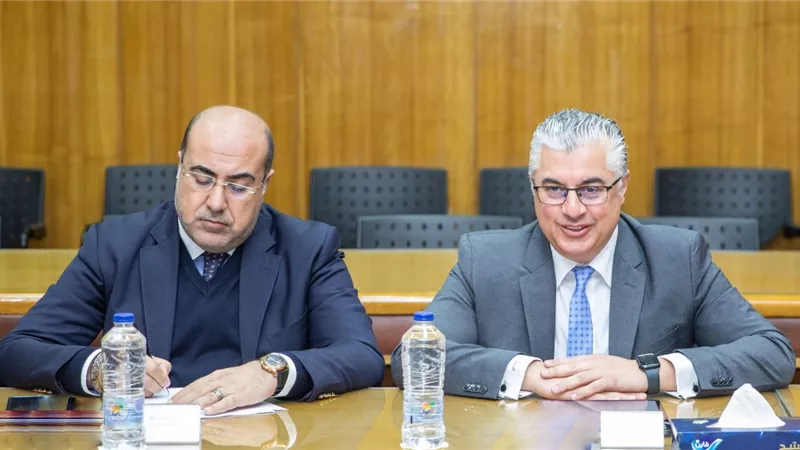 اقتصادية قناة السويس تناقش رقمنة خدمات المستثمرين مع البنك الأوروبي EBRD 