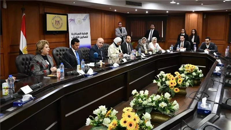 وزير الشباب والرياضة يشهد توقيع بروتوكول تعاون بين الوزارة ومؤسسة كير مصر للتنمية