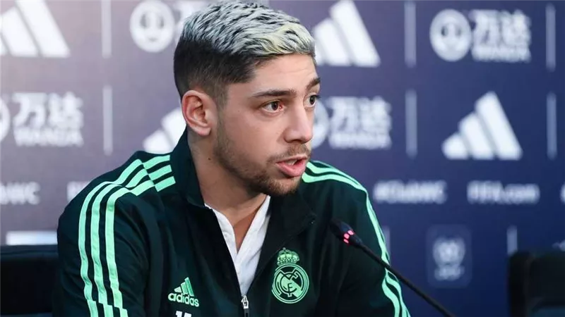 الأهلي منافس قوي.. فالفيردي: وصاحب شعبية كبيرة يستحق الاحترام