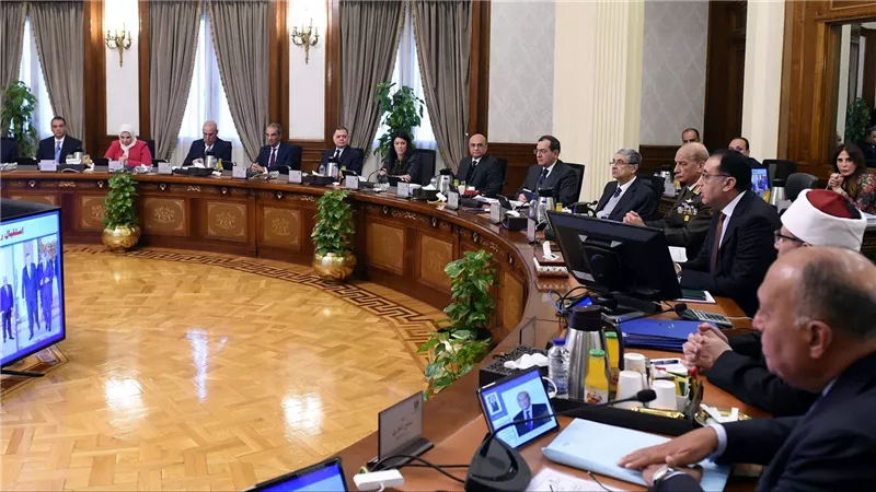 رئيس الوزراء: الحكومة تضع سيناريوهات للتعامل مع استمرار أمد تداعيات الأزمة الروسية الأوكرانية
