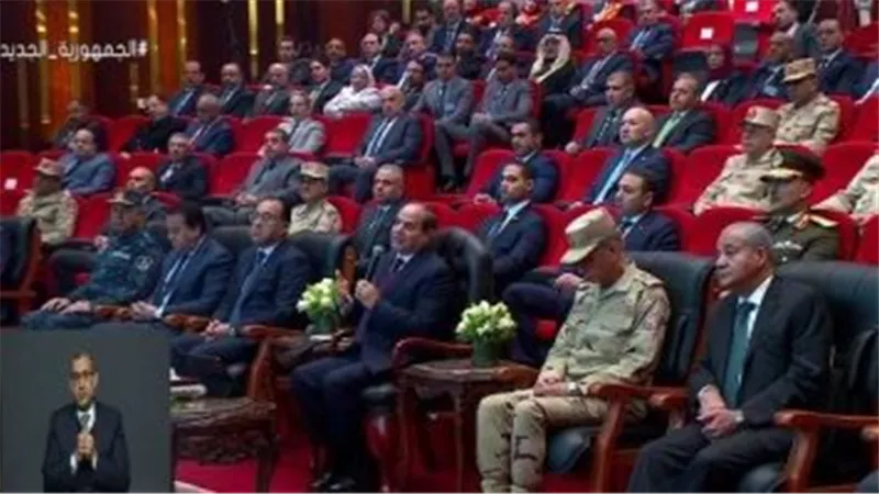 الرئيس السيسى يكشف حقيقة الخلافات المصرية مع الدول العربية 