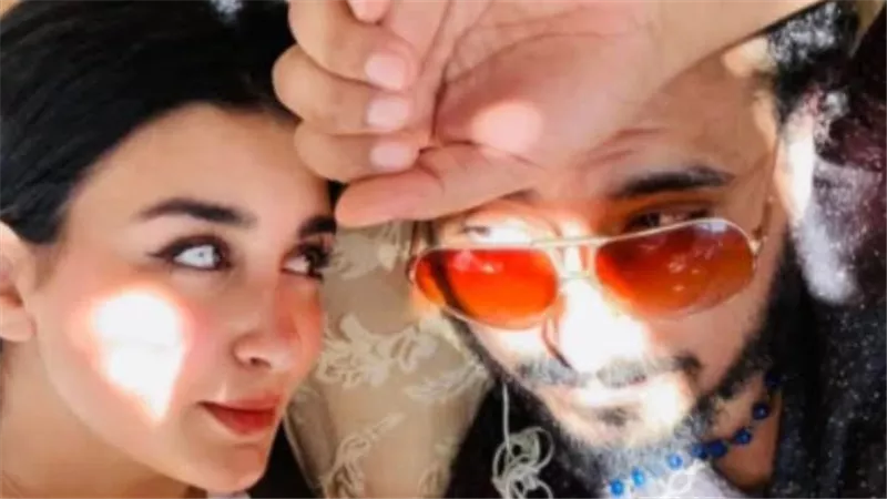 أحدث عروس بالوسط الفني.. من هي جيهان خليل؟
