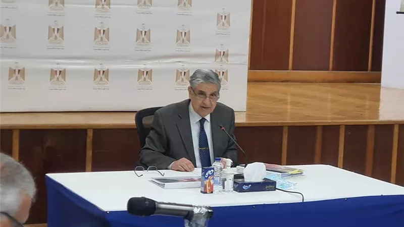 وزير الكهرباء يترأس الجمعية العامة العادية للشركة القابضة لكهرباء مصر