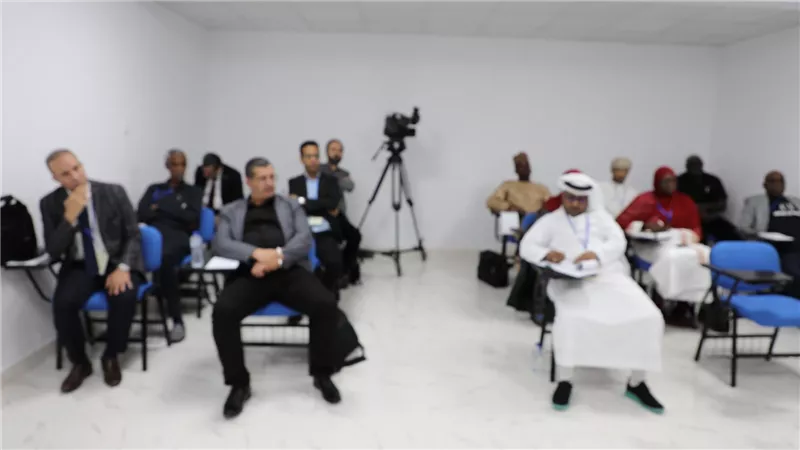 الدارسون بأكاديمية اتحاد اذاعات وتليفزيونات التعاون الإسلامي يؤدون فريضة العمرة