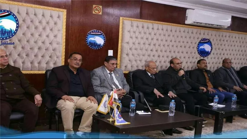 مستقبل وطن  بالسويس يبحث كيفية  الخروج من الأزمة الاقتصادية الحالية