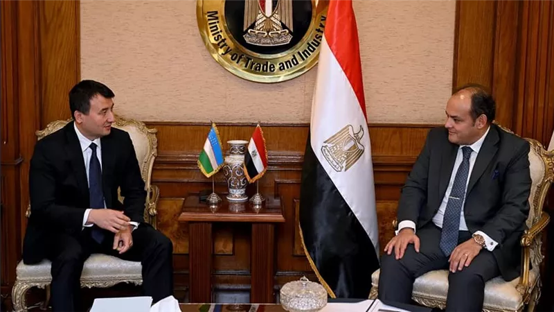 وزير التجارة يستقبل نائب رئيس الوزراء بدولة أوزباكستان  
