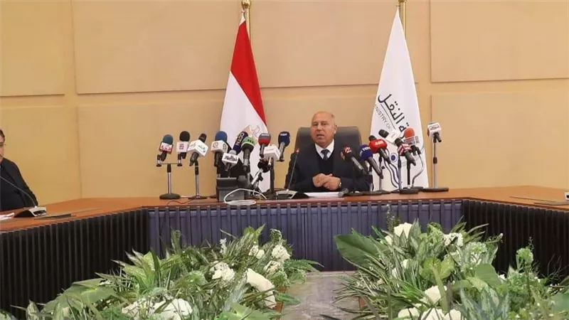 وزير النقل يكشف تفاصيل خطة نقل الموظفين إلى العاصمة الإدارية
