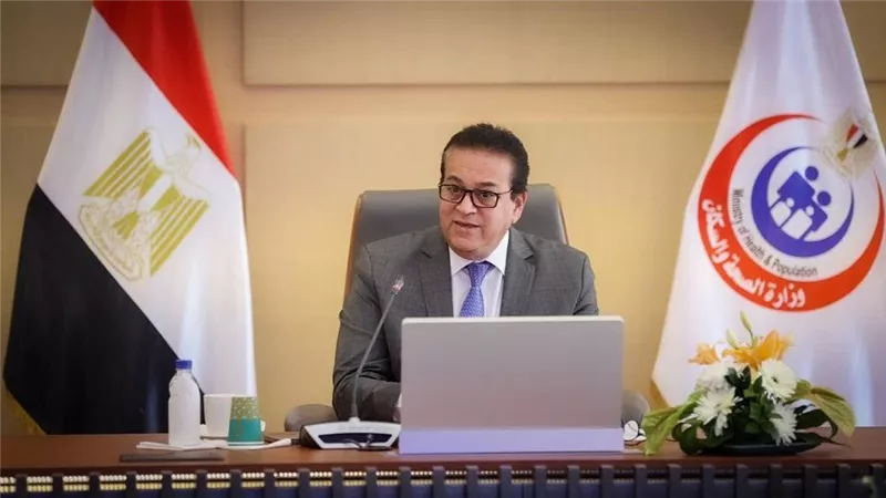وزير الصحة يوجه بتكثيف المرور الدوري على مراكز وبنوك الدم