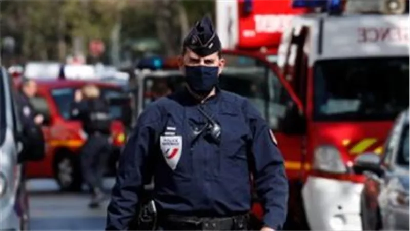 الشرطة الفرنسية تعلن عن عملية وسط باريس وتطلب من الجمهور تجنب المنطقة