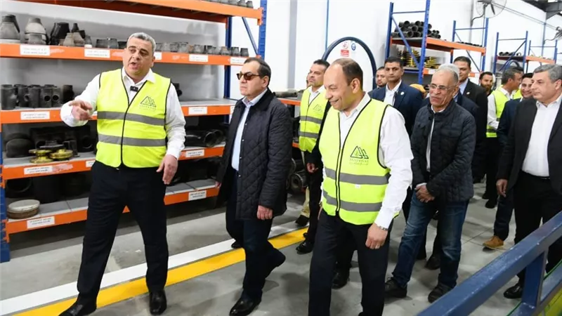 وزير البترول يفتتح مشروع تطوير ورش ومخازن شركة غاز مصر في أبو رواش