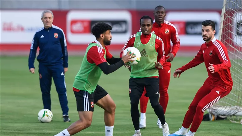 تاو يقود هجوم الأهلي أمام صن داونز في دوري أبطال أفريقيا