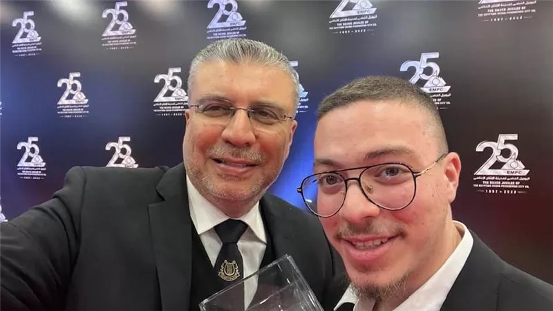 الإنتاج الإعلامي تكرم اسم ممدوح الليثي ويتسلمها نجله عمرو الليثي وحفيده محمد الليثي